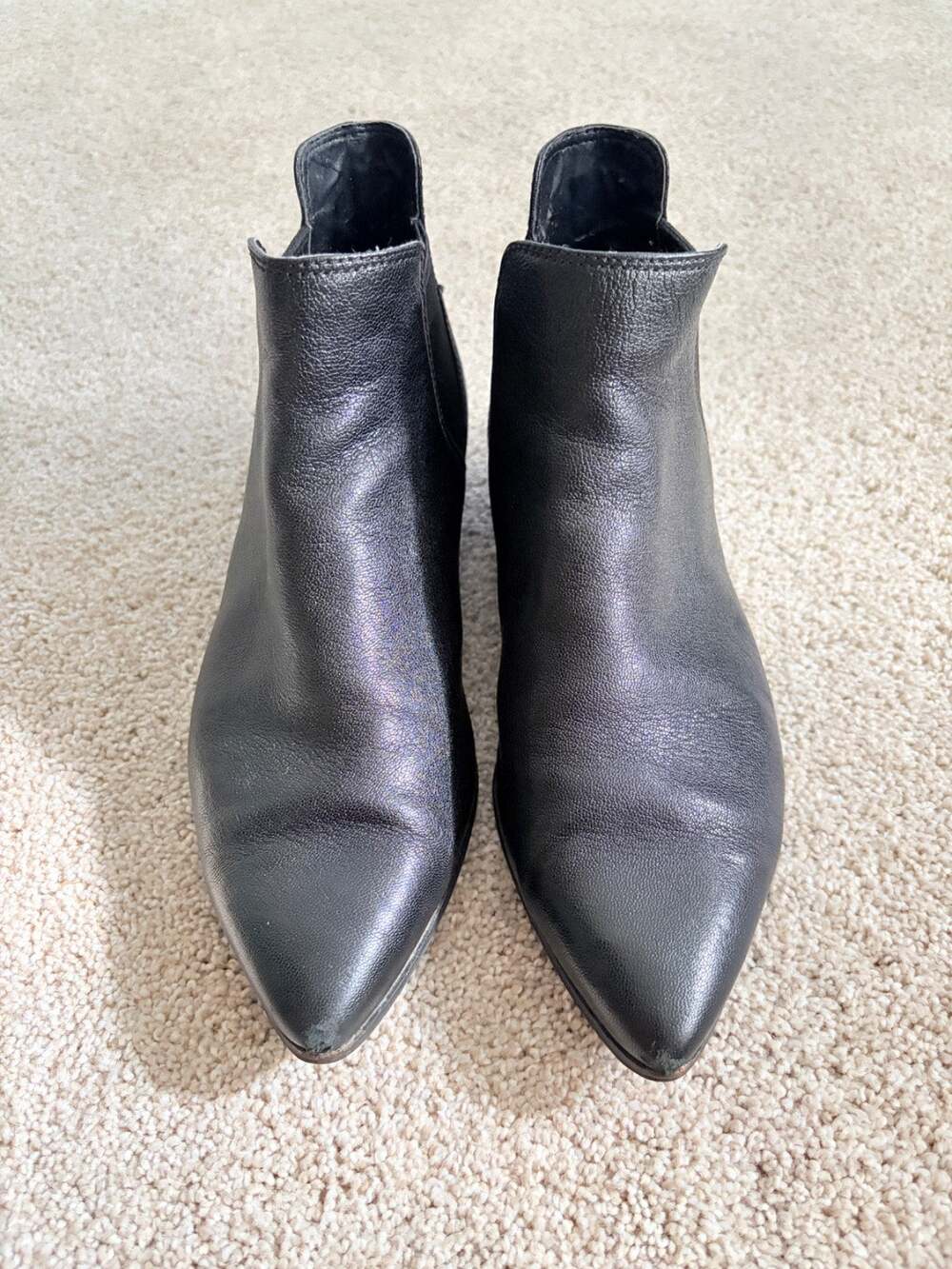 Cole Haan Chelsea Boots Womens 8B Black Leather Pointed Toe Ankle W23337